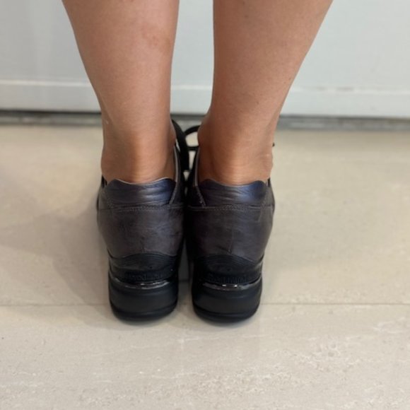 Grey sneakers with wedge - Picture 2 of 3